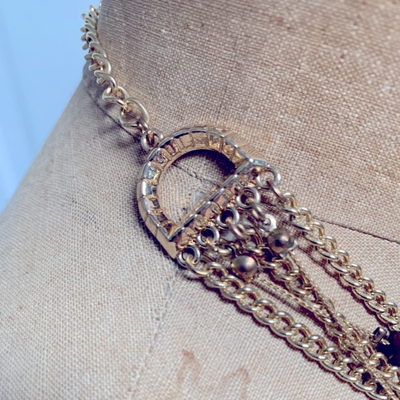 RETRO COSTUME JEWELRY MULTI STRAND STATEMENT NECKLACE GOLD TONE CHAINS WITH GEMS - Picture 4 of 5